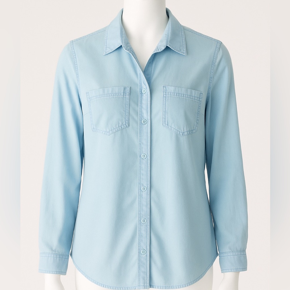 Chico's Light Blue Button-Up Blouse